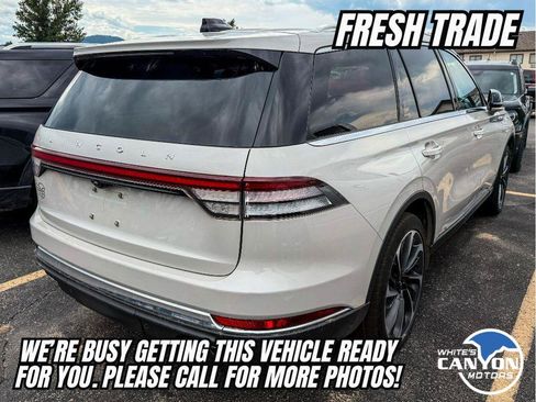 Used 2025 Lincoln Aviator Reserve w/ Equipment Group 201A AWD/4WD image 2