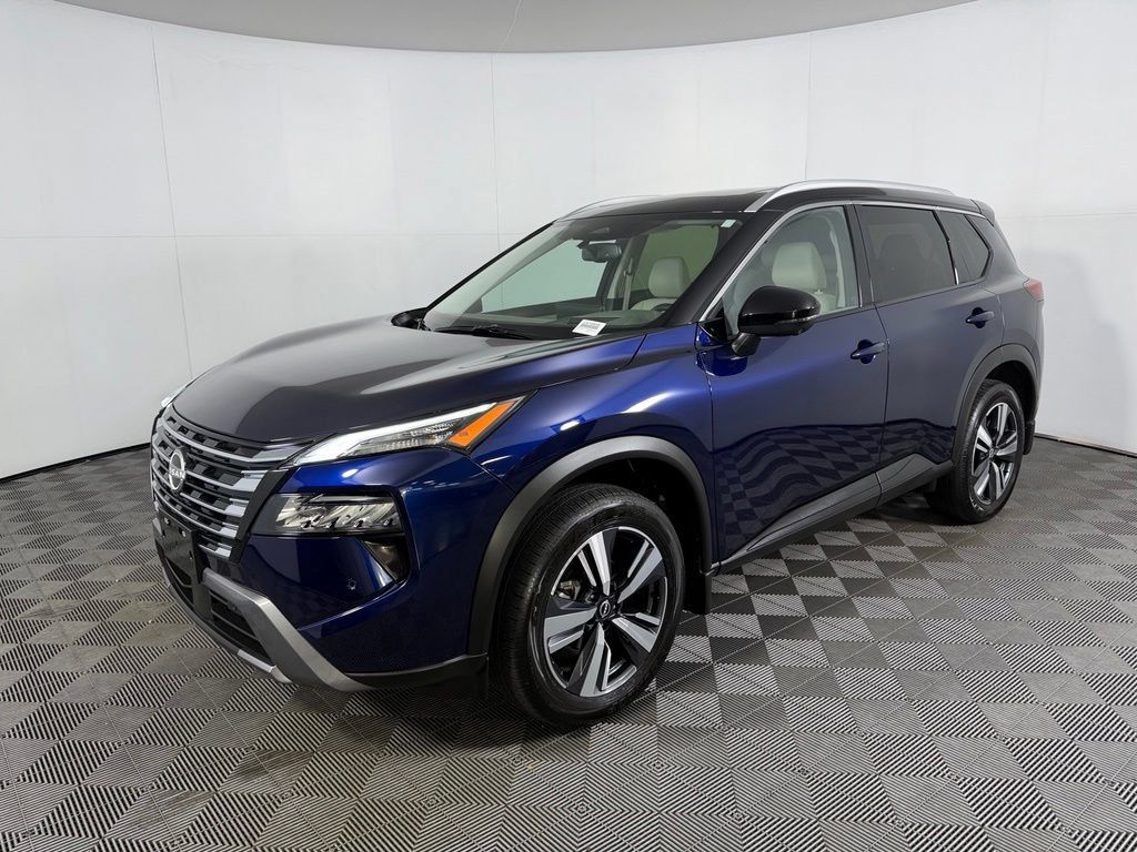 Used 2025 Nissan Rogue SL w/ SL Premium Package AWD/4WD image 34