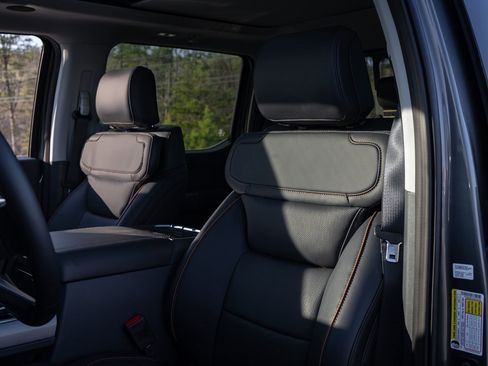 New 2026 Ford F350 Lariat w/ Lariat Ultimate Package image 29