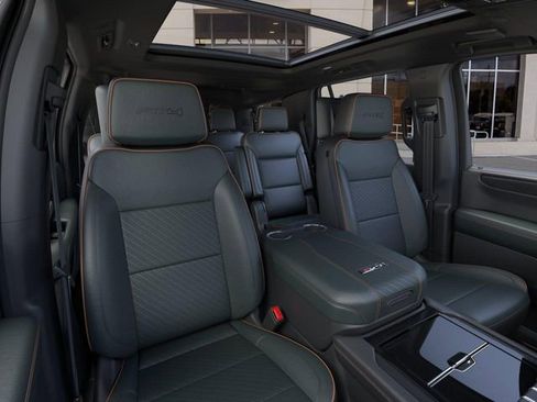 New 2026 GMC Yukon AT4 AWD/4WD image 16