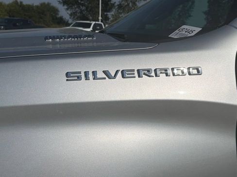 Used 2020 Chevrolet Silverado 1500 LTZ AWD/4WD image 12