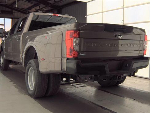 Used 2022 Ford F350 XL w/ Power Equipment Group AWD/4WD image 7
