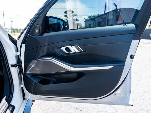 Used 2021 BMW M3 Competition w/ Executive Package RWD image 49