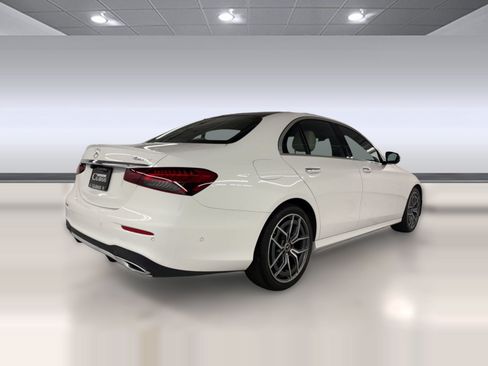 Used 2021 Mercedes-Benz E 450 4MATIC Sedan image 9