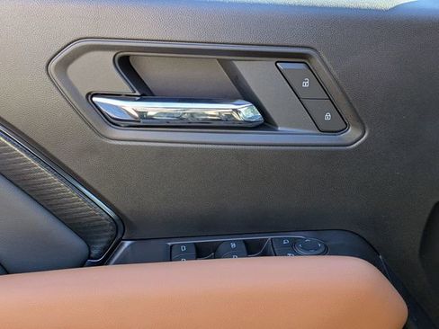 New 2026 GMC Canyon AT4 AWD/4WD image 11