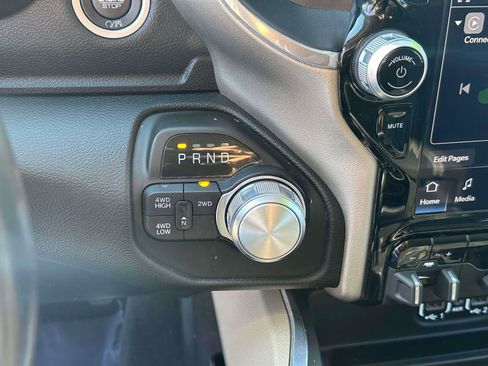 Used 2024 RAM 2500 Laramie image 30