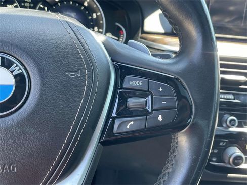 Used 2019 BMW 530i xDrive w/ Convenience Package image 22