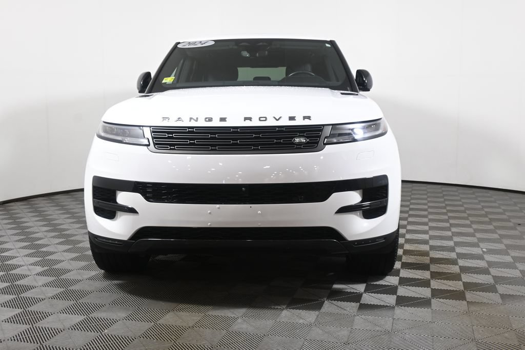 Used 2024 Land Rover Range Rover Sport SE AWD/4WD image 10