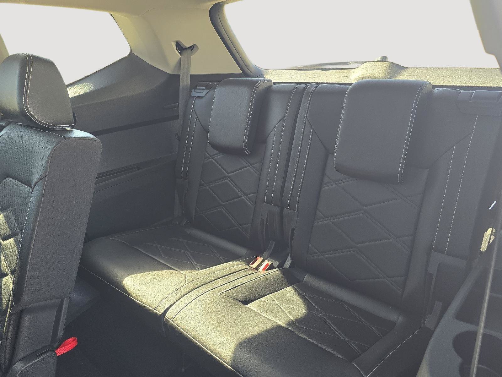 Certified 2024 Volkswagen Atlas SE AWD/4WD image 19