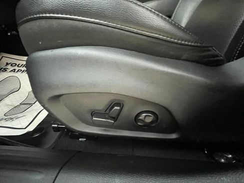Used 2021 Jeep Compass Latitude w/ Sun and Sound Group AWD/4WD image 29