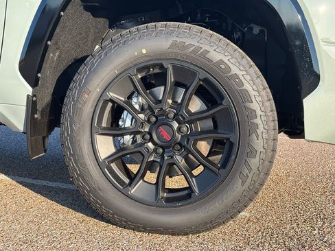 New 2026 Toyota Tundra Limited image 9