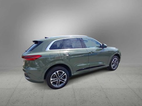 Certified 2025 Audi Q5 Premium w/ Premium Plus AWD/4WD image 8
