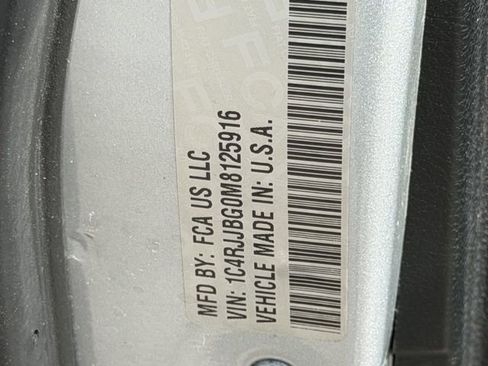 Used 2021 Jeep Grand Cherokee L Limited image 29