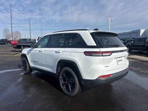 New 2026 Jeep Grand Cherokee Limited AWD/4WD image 5