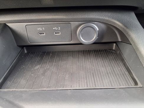 New 2026 Nissan Sentra SV image 30