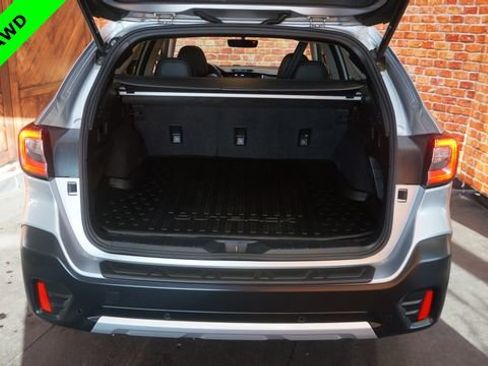 Used 2020 Subaru Outback Limited image 42