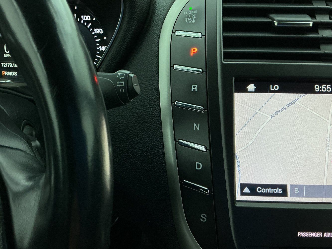 Used 2019 Lincoln MKC Select w/ Select Plus Package AWD/4WD image 36