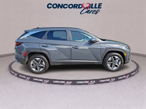 Used 2025 Hyundai Tucson SEL AWD/4WD image 7