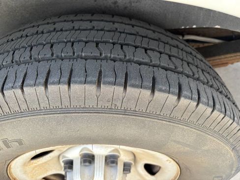 Used 2014 Chevrolet Express 2500 2500 3dr Cargo Van w/1WT image 9