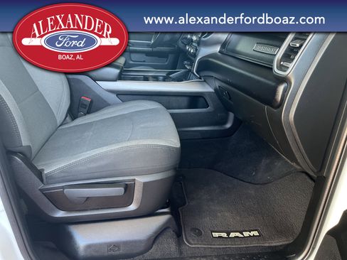 Used 2024 RAM 2500 Big Horn w/ Off Road Package image 16