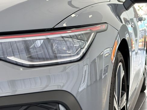 New 2026 Volkswagen Golf SE image 11