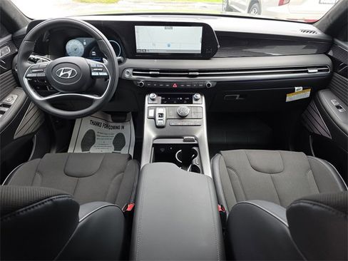 New 2025 Hyundai Palisade Calligraphy image 10