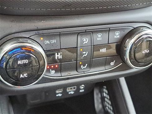 Used 2023 Chevrolet TrailBlazer LT w/ Convenience Package image 15