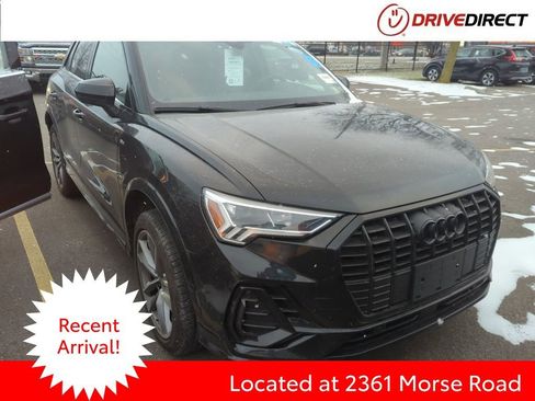 Used 2022 Audi Q3 2.0T Premium Plus w/ Premium Plus Package image 1