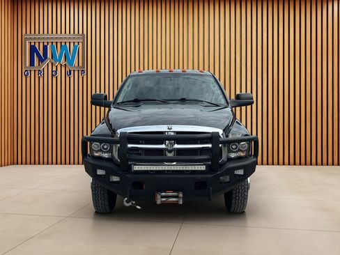 Used 2005 Dodge Ram 3500 Truck SLT w/ Trailer Tow Group AWD/4WD image 2