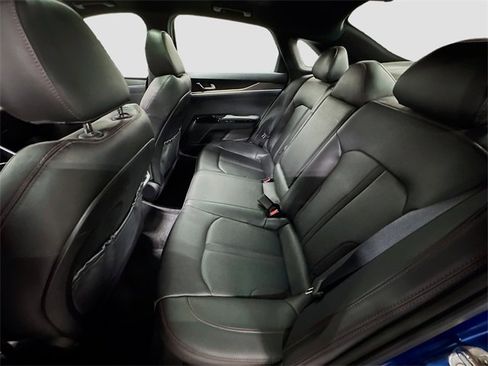 Used 2023 Kia K5 GT w/ GT1 Package image 27