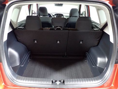 Used 2025 Kia Soul LX FWD image 14