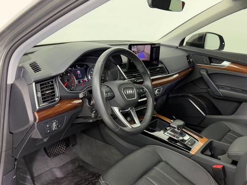 Certified 2023 Audi Q5 2.0T Premium w/ Convenience Package image 4