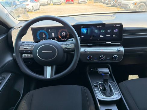 Used 2026 Hyundai Kona SE FWD image 23