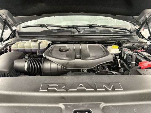 Used 2025 RAM 1500 Laramie AWD/4WD image 25