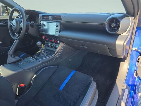 Used 2024 Subaru BRZ tS image 7