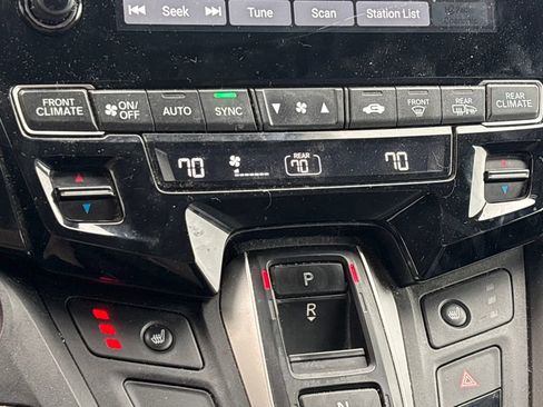 Used 2018 Honda Odyssey EX-L image 13