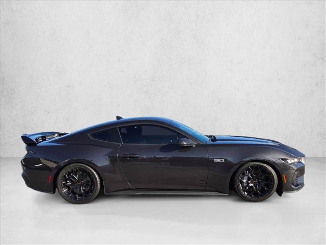 Used 2024 Ford Mustang GT RWD image 4