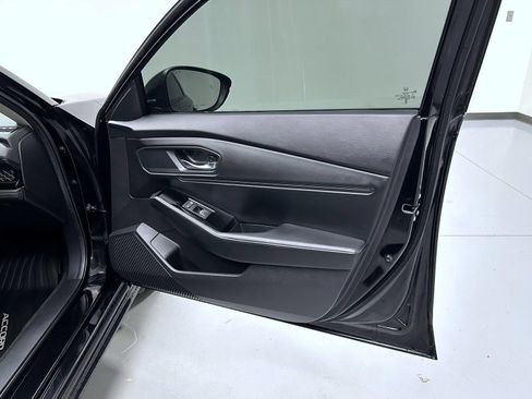 Used 2024 Honda Accord Touring image 16