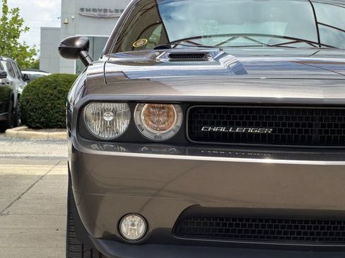 Used 2013 Dodge Challenger R/T w/ R/T Redline Group RWD image 17