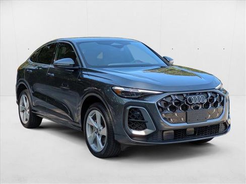 New 2025 Audi Q5 Premium Plus image 9