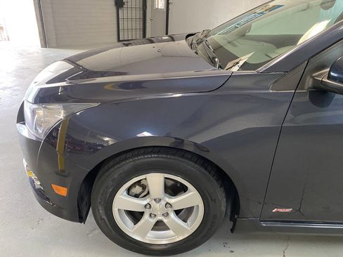 Used 2014 Chevrolet Cruze LT w/ RS Package image 12