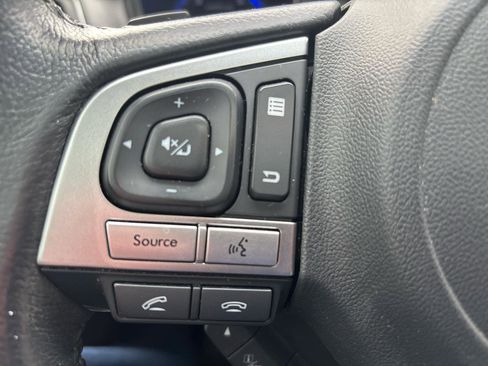 Used 2017 Subaru Outback 2.5i Limited image 21