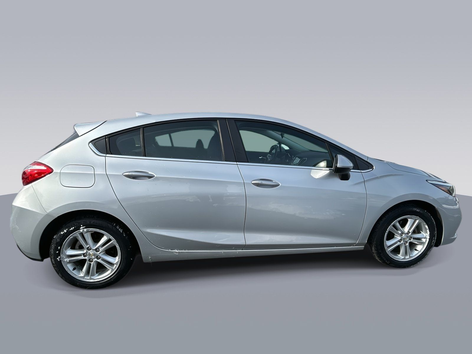 Used 2017 Chevrolet Cruze LT w/ Convenience Package FWD image 2