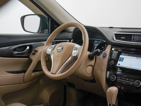 Used 2015 Nissan Rogue SL image 14