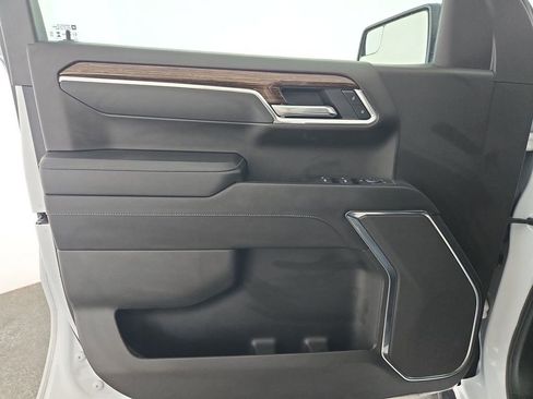 Used 2025 GMC Sierra 1500 Elevation AWD/4WD image 28