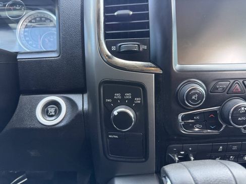 Used 2013 RAM 1500 Sport w/ Sport Premium Group AWD/4WD image 18