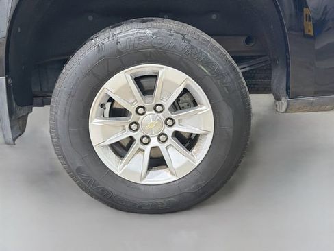 Used 2019 Chevrolet Silverado 1500 LT w/ All-Star Edition AWD/4WD image 28
