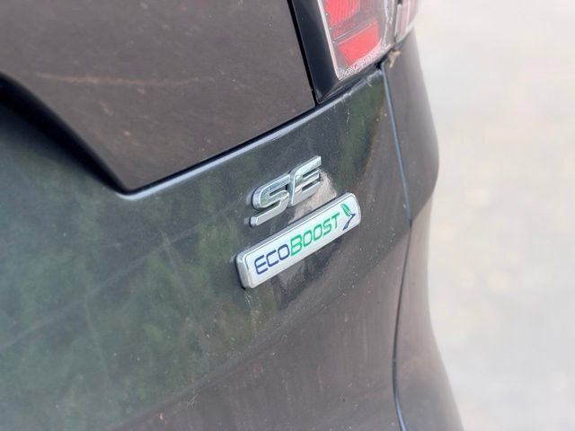 Used 2017 Ford Escape SE FWD image 27