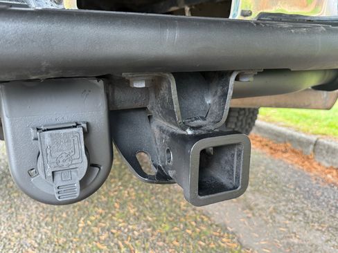 Used 2005 Chevrolet Silverado 2500 LS image 31