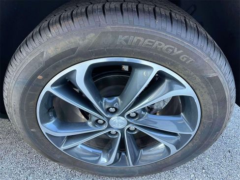 Certified 2023 Buick Encore GX Select w/ Safety Package II image 11